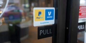 Venmo and paypal signs accepted in store