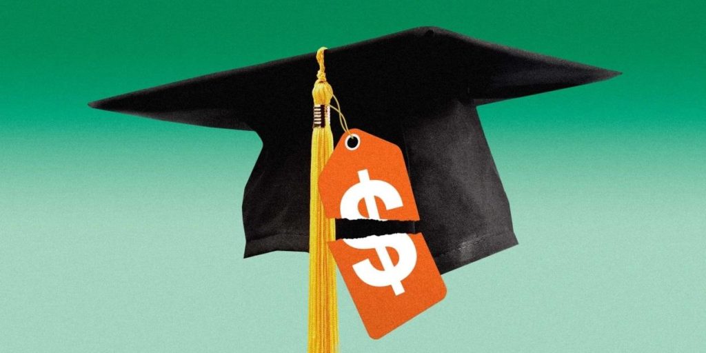 Do Student Loans Affect Credit Score?