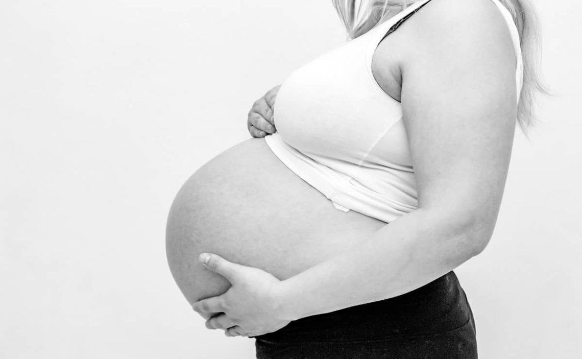 Can Father's Insurance Cover Pregnancy?