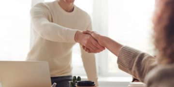 Why nonverbal communication is important in an interview