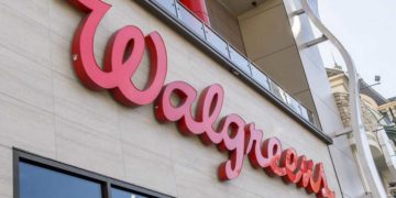 How to add money to the Cash App card at Walgreens? An effortless way