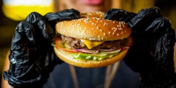 does burger king take apple pay?