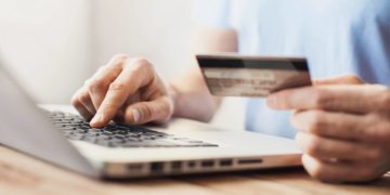 How to make a L.L Bean visa credit card Payment?