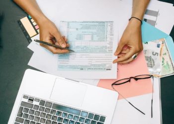 How to pay taxes according to UW Madison?
