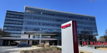 what credit card companies use equifax only