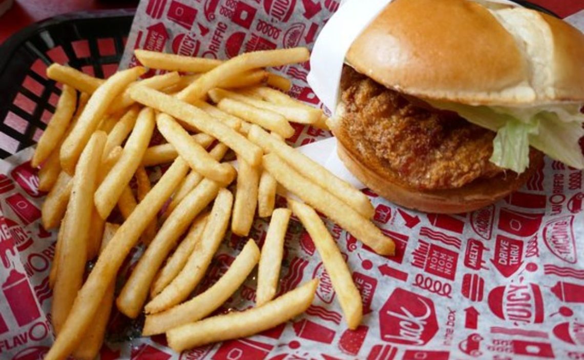 Does Jack in the Box take Apple Pay