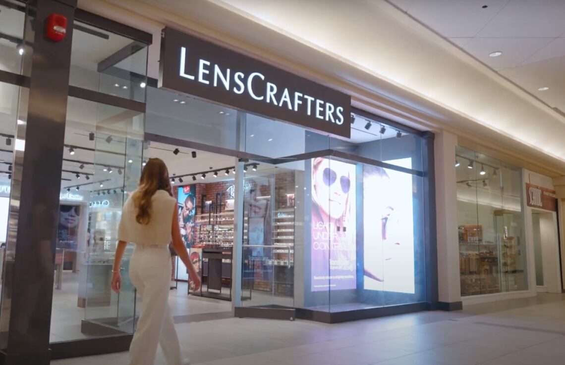 What Insurance does Lenscrafters accept?