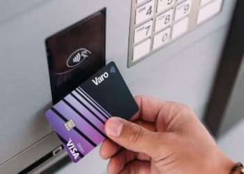 How to withdraw money from Varo without card?