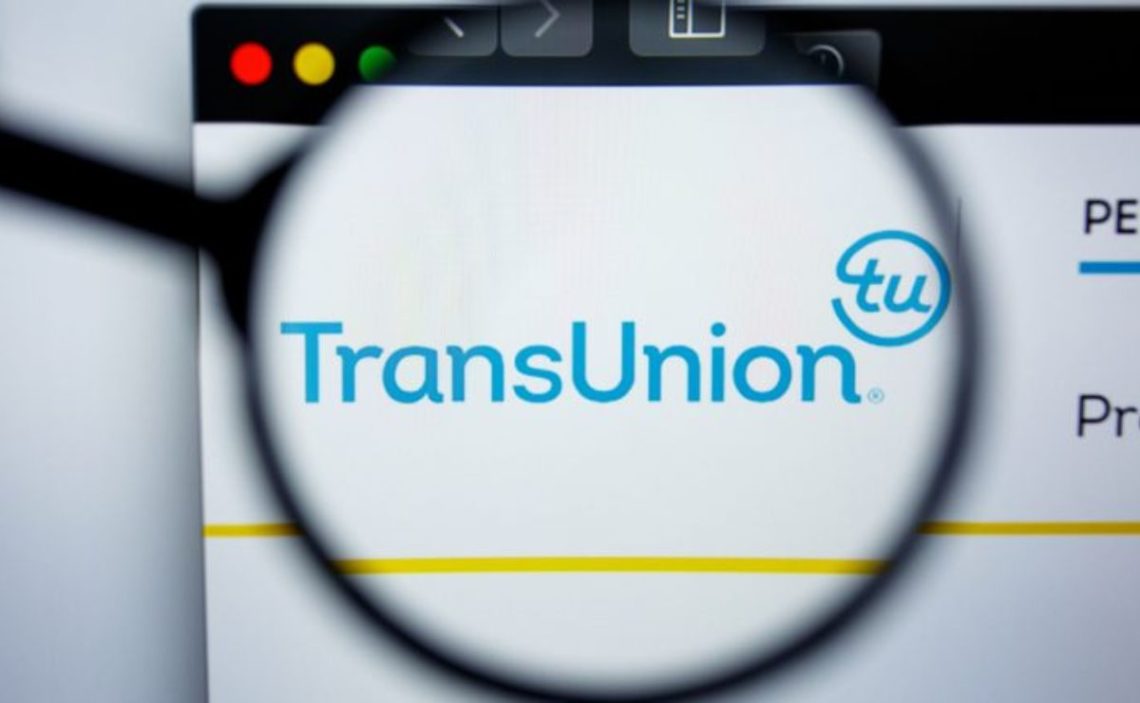 Who pulls Transunion for auto loans