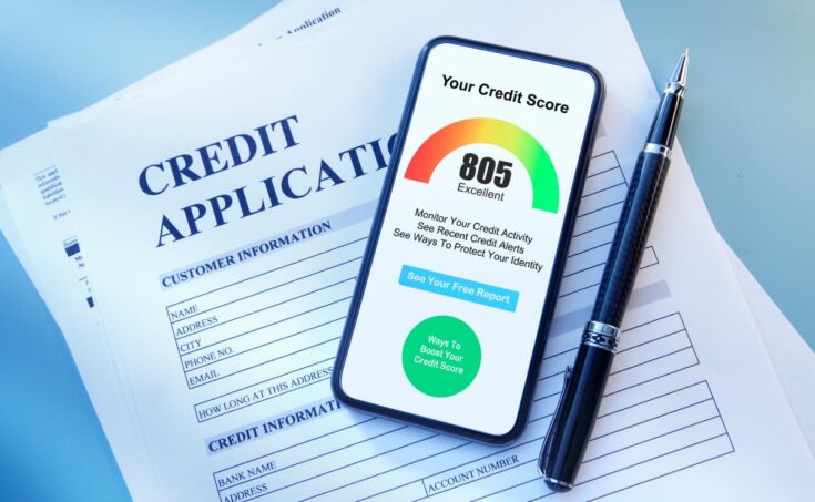 What credit score is needed to refinance a house