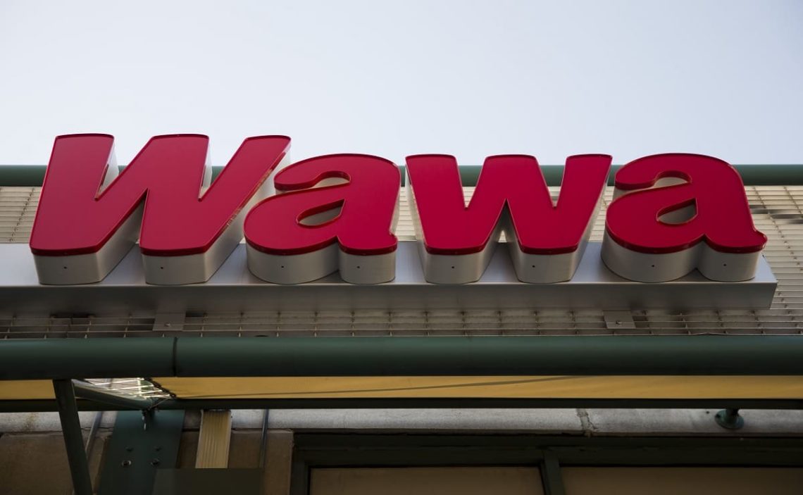 Does Wawa take Apple Pay?