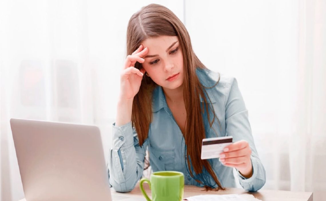 How to pay off $30 000 in credit card debt?