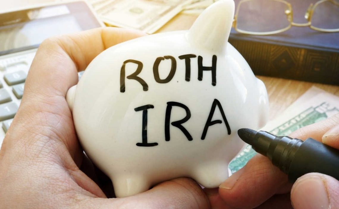 roth ira vs savings account