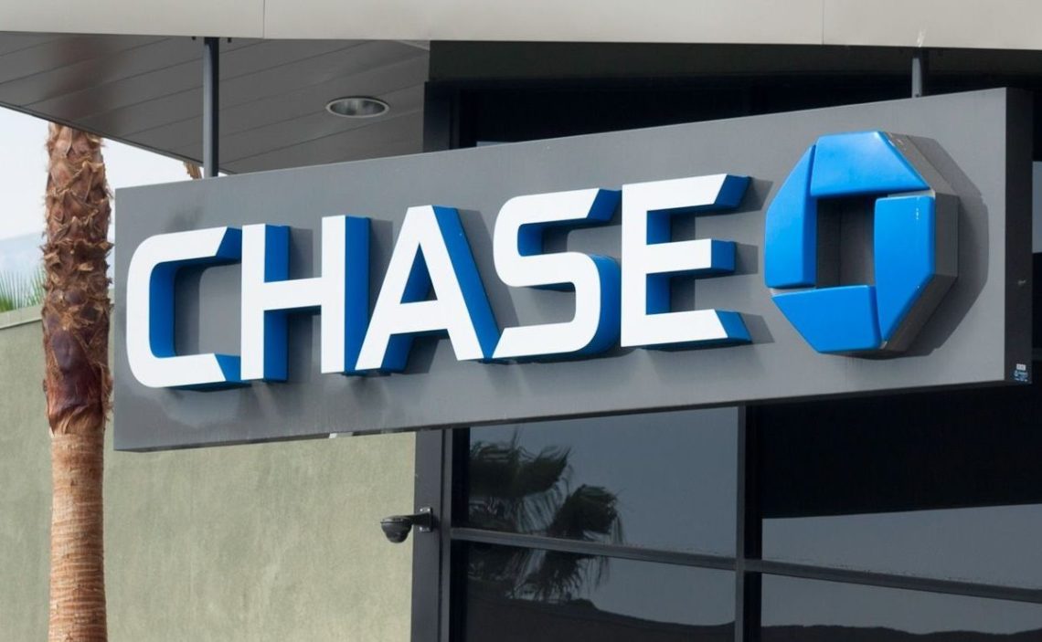 Where Does Chase Pull Credit From?