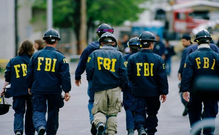 How to Become an FBI Agent