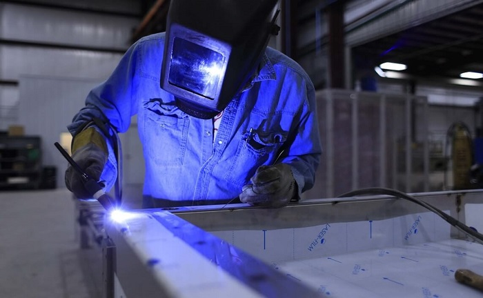 metalworkers basic industries jobs 