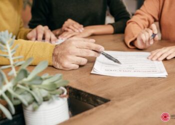 people discussing a loan