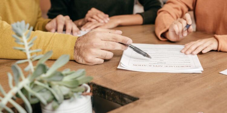 people discussing a loan