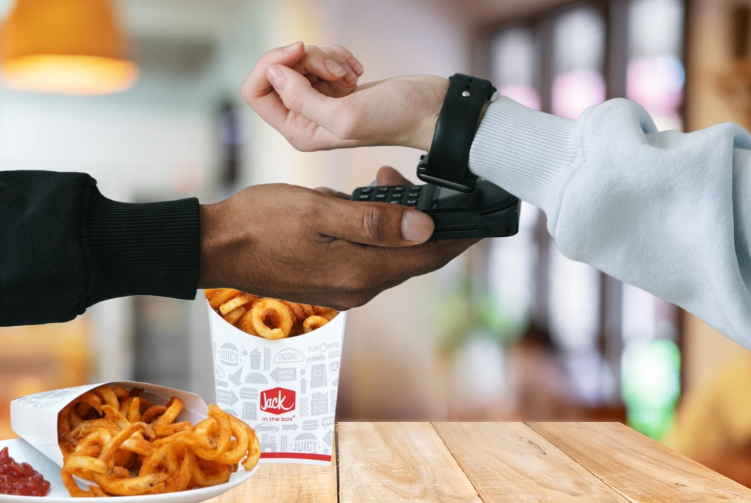 Jack in the Box Take Apple Pay